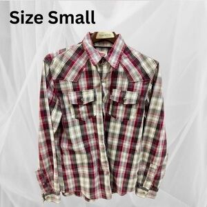 Levi's White Label with Red Logo and Black Text
